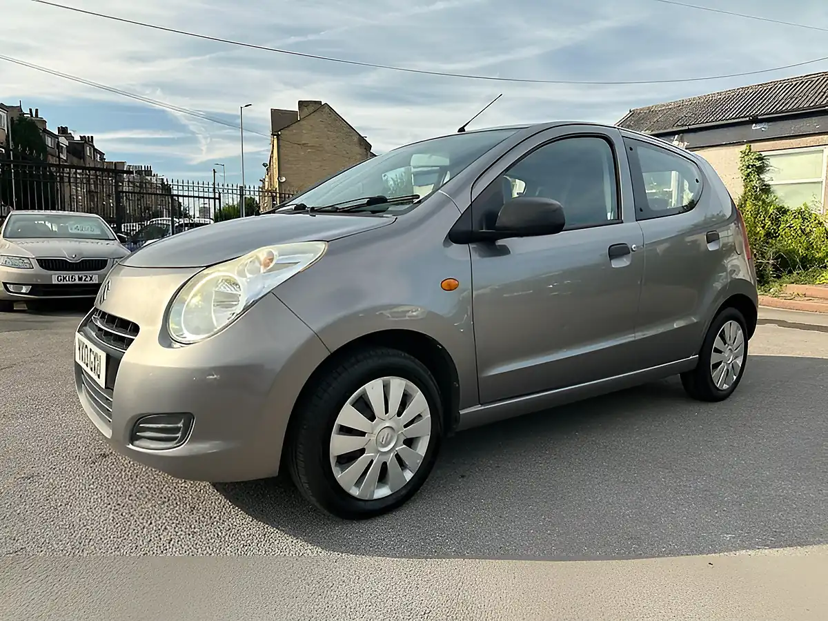 Used 2013 Suzuki Alto Sz Grey - Interior and Exterior details 3
