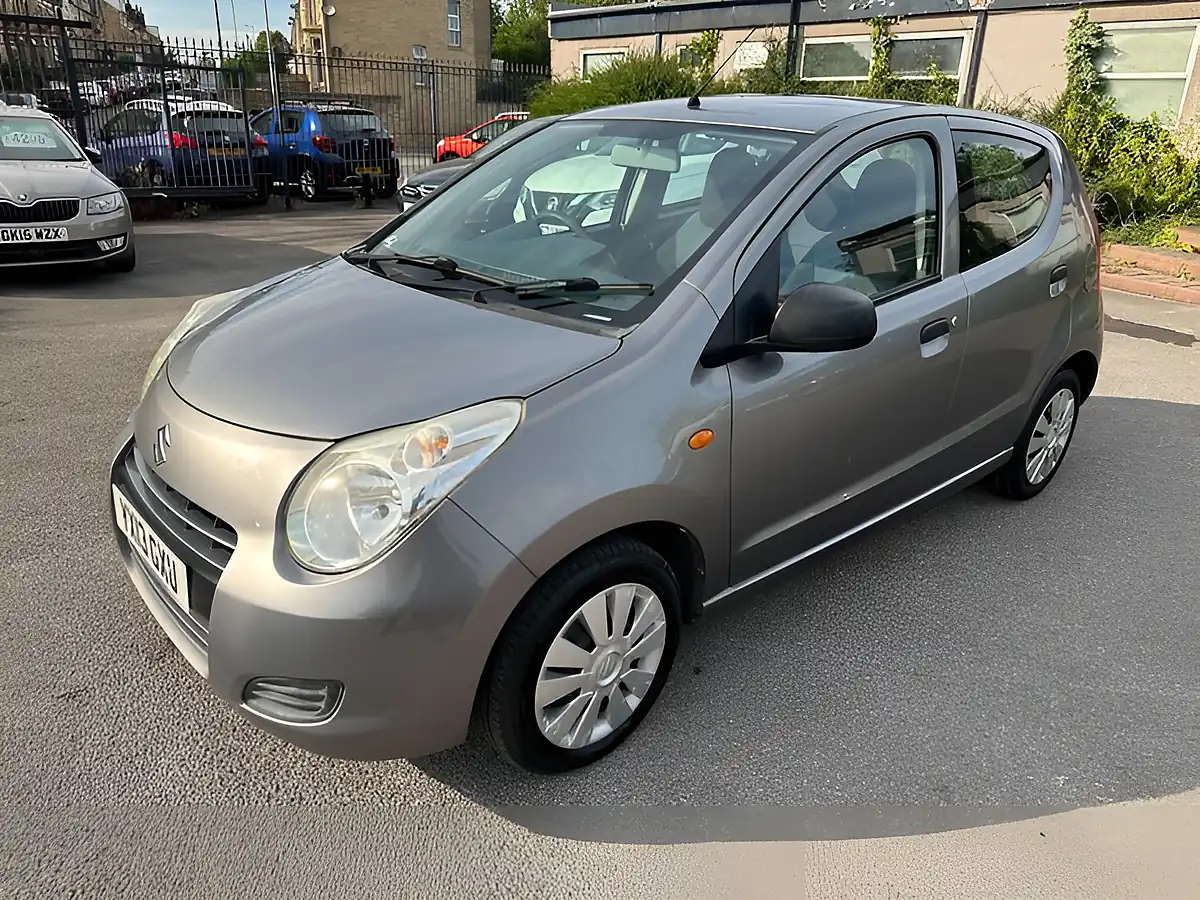 Used 2013 Suzuki Alto Sz Grey - Interior and Exterior details 5