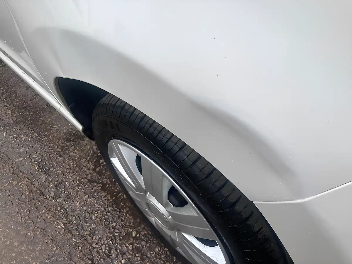 Used 2013 Suzuki Alto Sz White - Interior and Exterior details 19
