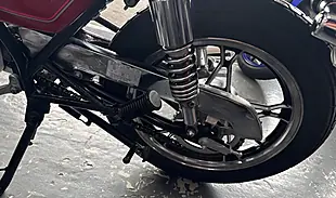 Used 2013 Suzuki Gn125 H Red - Interior and Exterior details 14