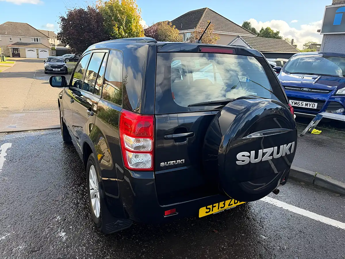 Used 2013 Suzuki Grand Vitara SZ4 Black - Interior and Exterior details 5