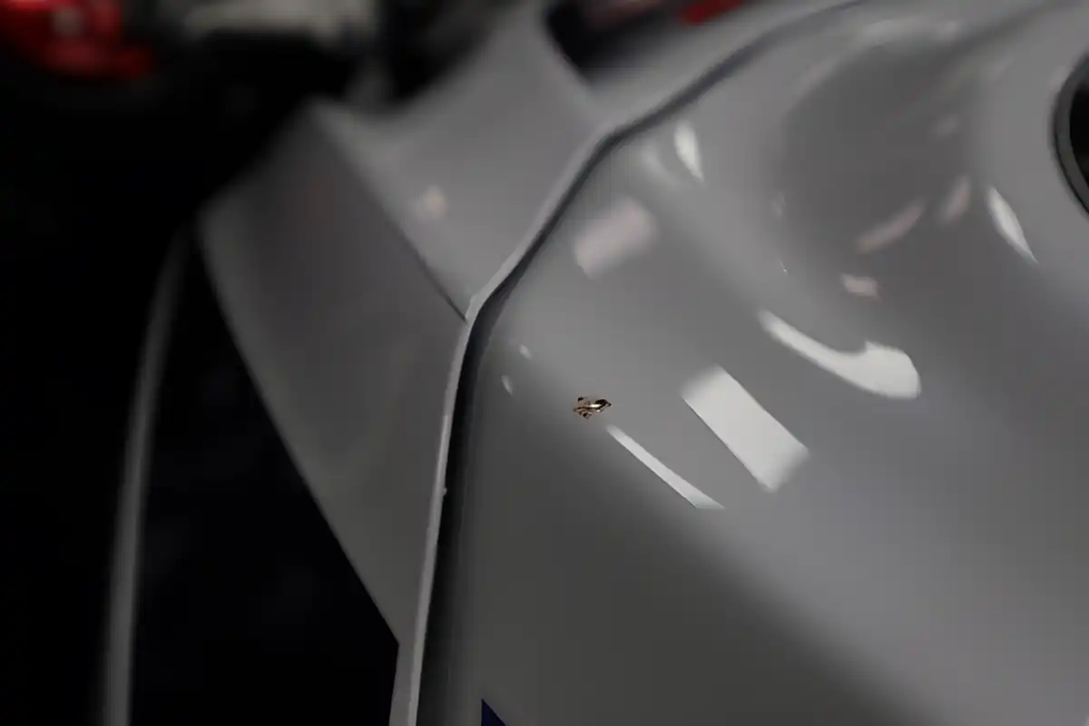 Used 2013 Suzuki GSXR1000 1 Million Commemorative Edition White - Interior and Exterior details 13