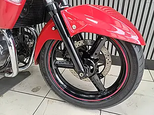 Used 2013 Suzuki Inazuma Red - Interior and Exterior details 16