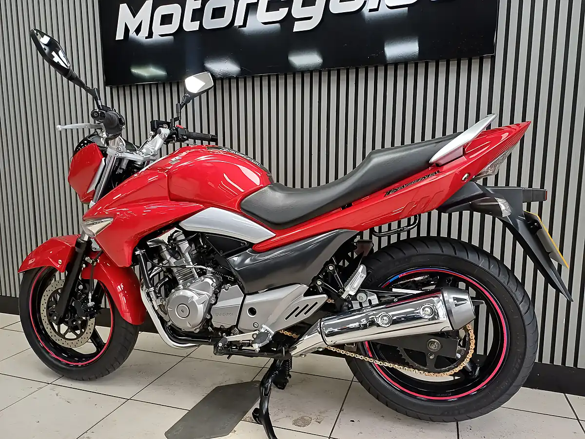 Used 2013 Suzuki Inazuma Red - Interior and Exterior details 3