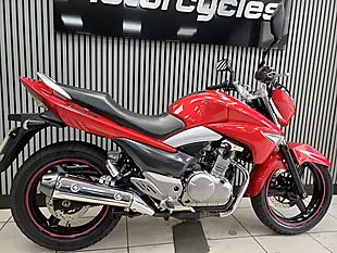 Used 2013 Suzuki Inazuma Red - Interior and Exterior details 6