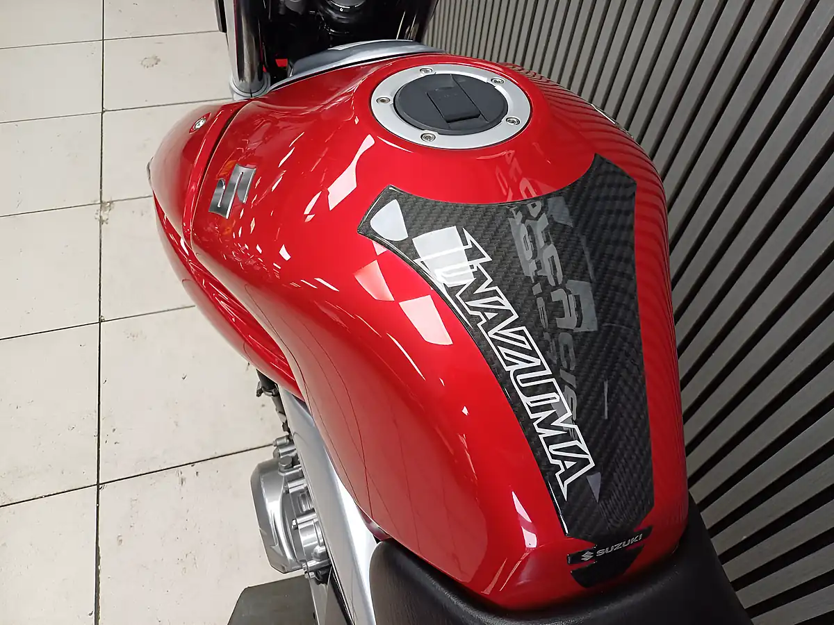 Used 2013 Suzuki Inazuma Red - Interior and Exterior details 7