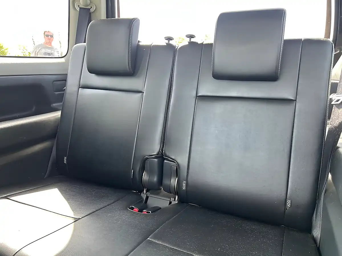 Used 2013 Suzuki Jimny SZ4 Grey - Interior and Exterior details 16