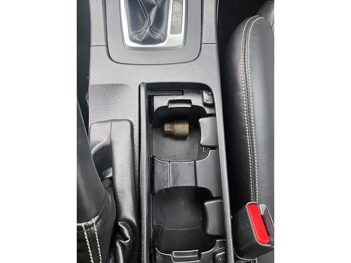 Used 2013 Suzuki Kizashi Sport Black - Interior and Exterior details 17