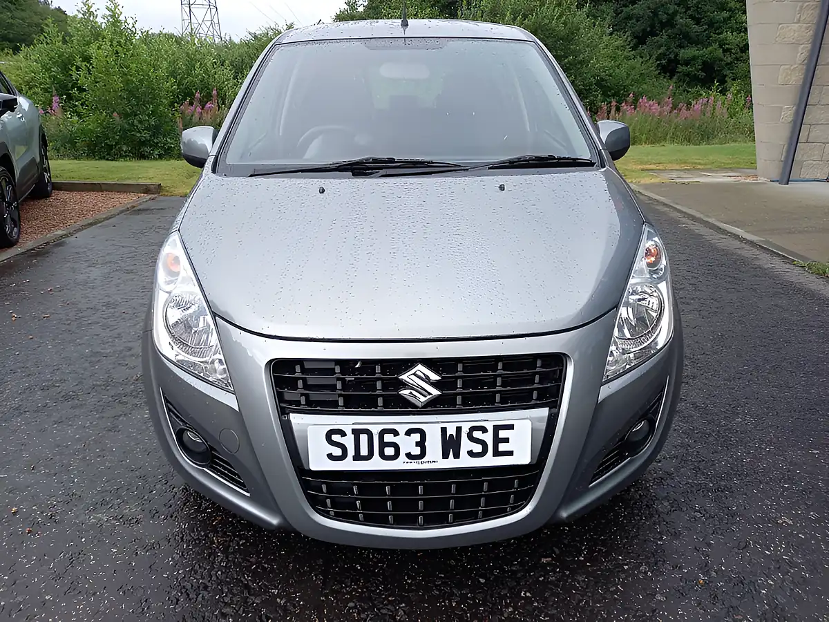 Used 2013 Suzuki Splash SZ4 Grey - Interior and Exterior details 2