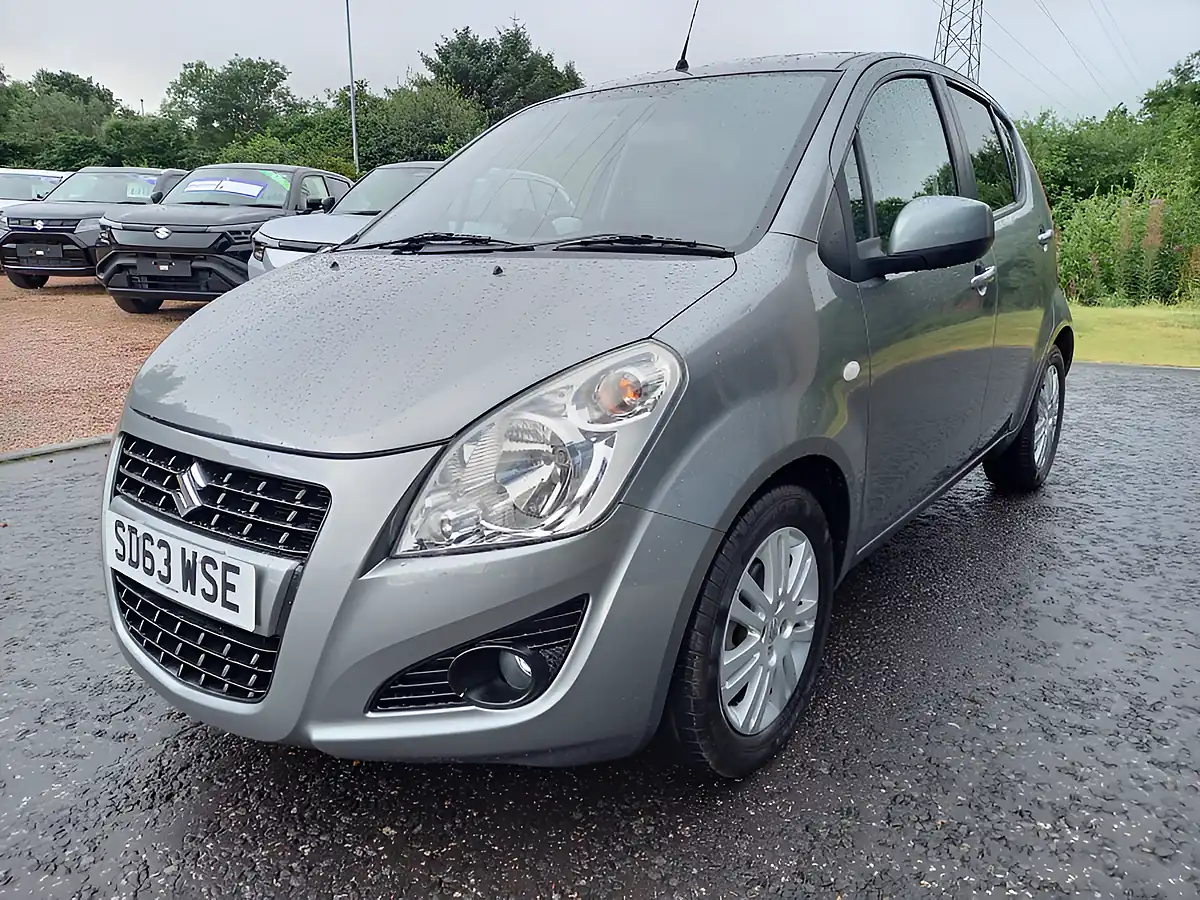 Used 2013 Suzuki Splash SZ4 Grey - Interior and Exterior details 3