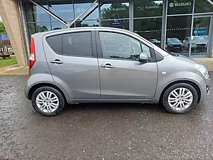 Used 2013 Suzuki Splash SZ4 Grey - Interior and Exterior details 9