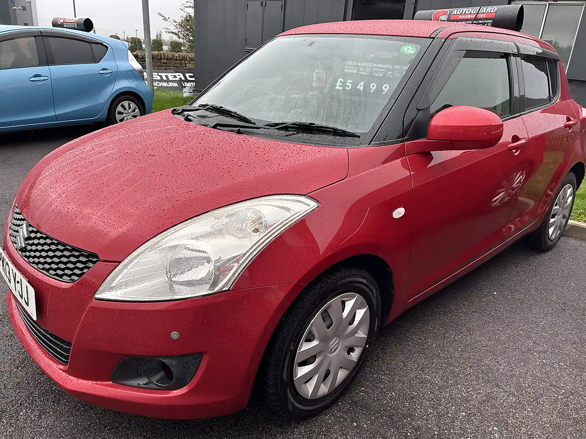 Used 2013 Suzuki Swift Red - Interior and Exterior details 4