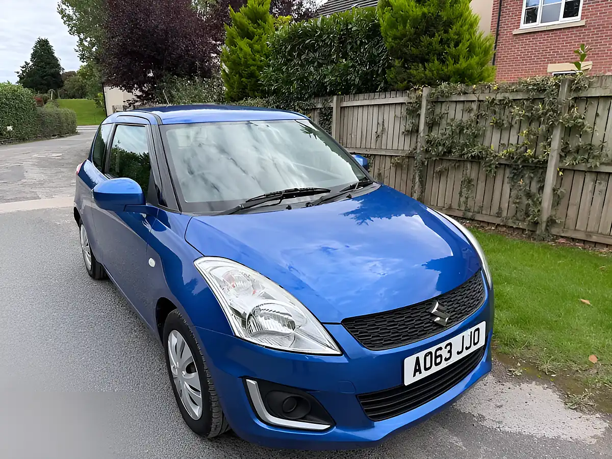 Used 2013 Suzuki Swift SZ2 Blue - Front View