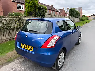 Used 2013 Suzuki Swift SZ2 Blue - Interior and Exterior details 5