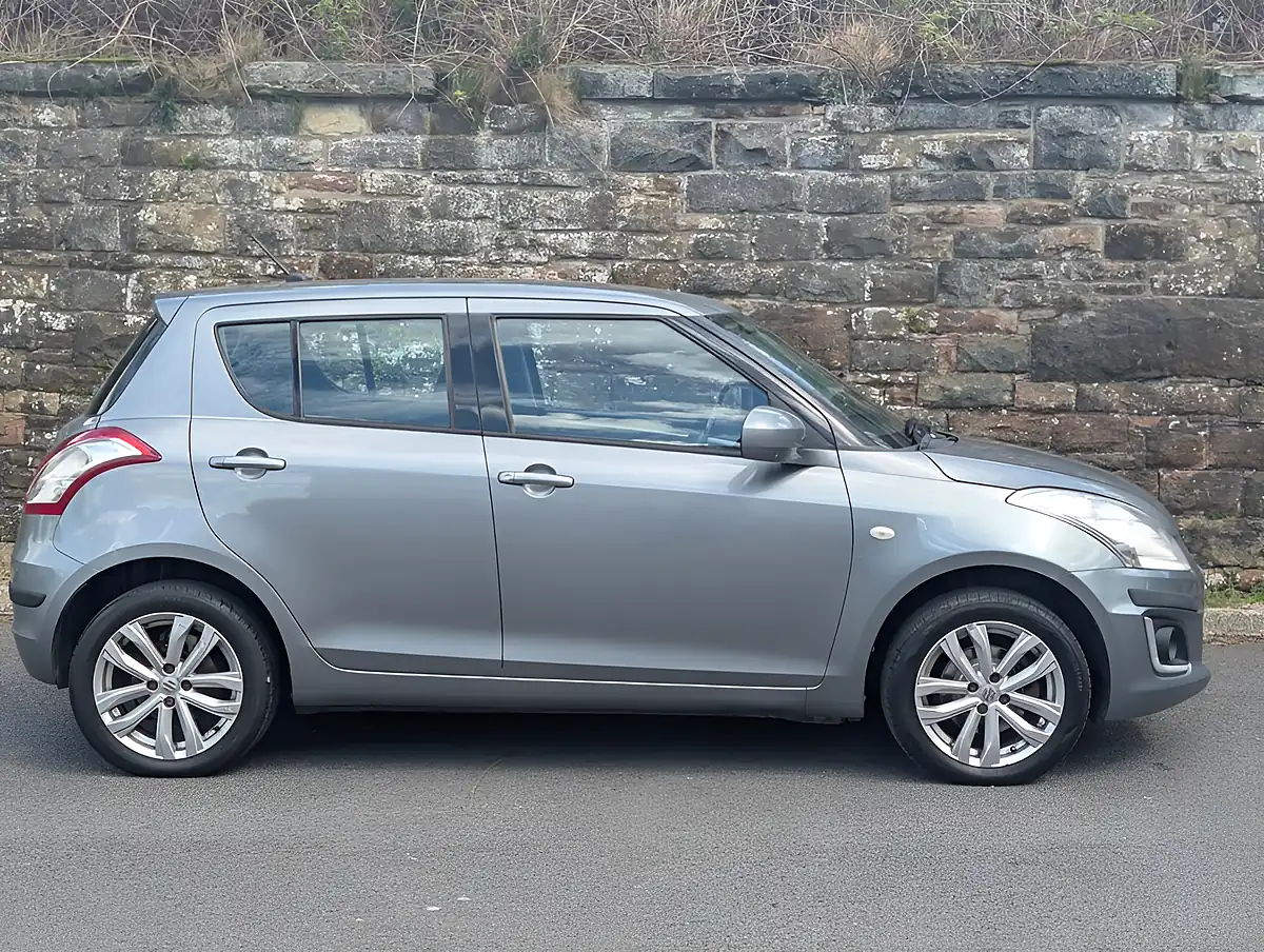 Used 2013 Suzuki Swift SZ3 Grey - Interior and Exterior details 4
