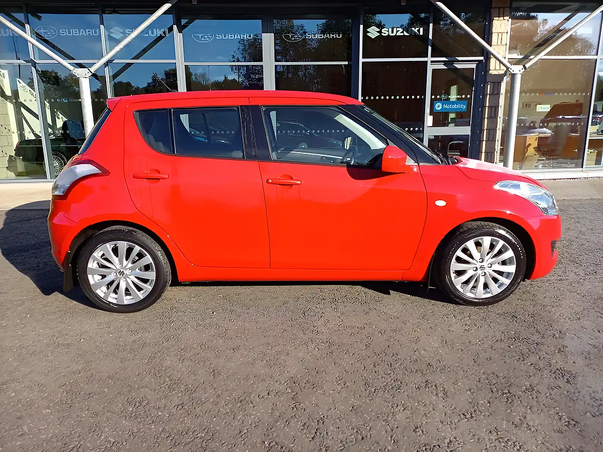 Used 2013 Suzuki Swift SZ3 Red - Interior and Exterior details 9