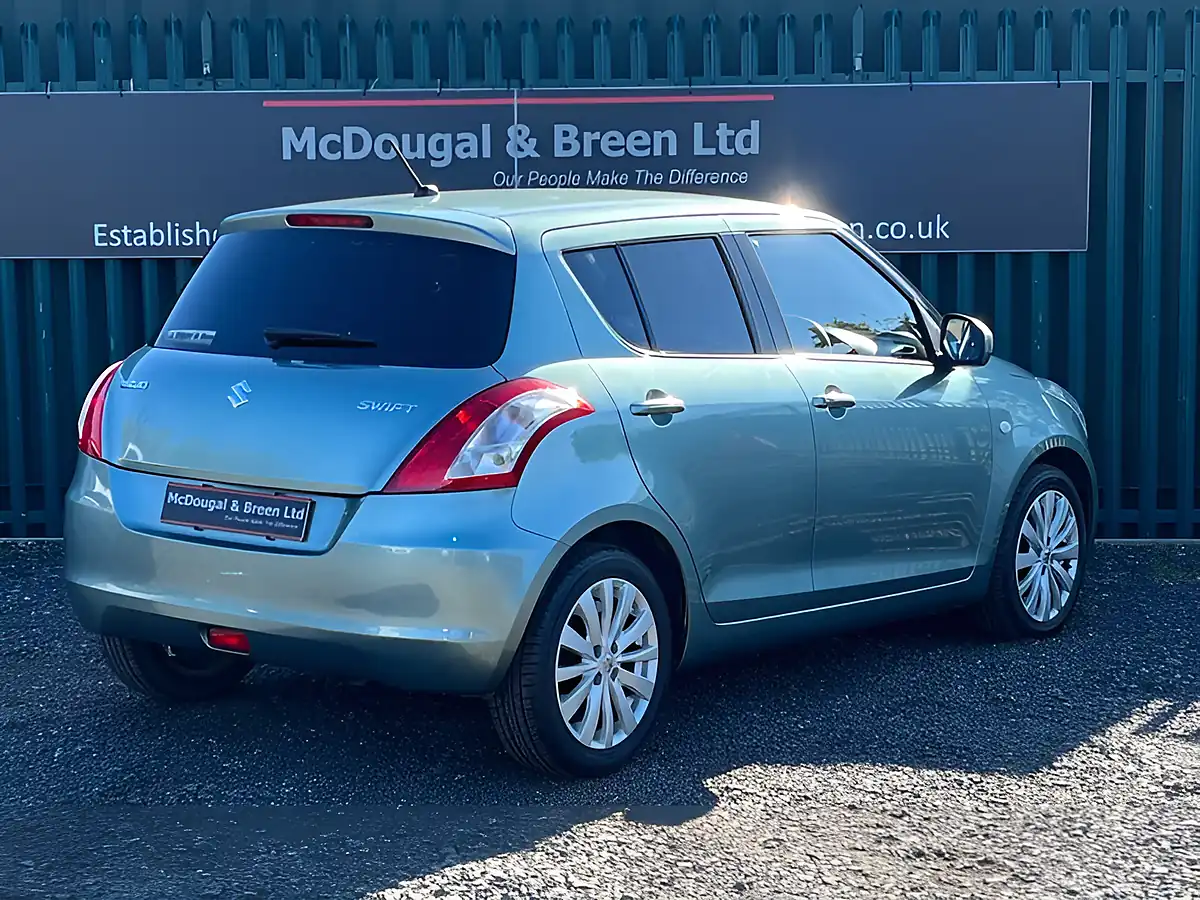 Used 2013 Suzuki Swift SZ4 Green - Interior and Exterior details 5