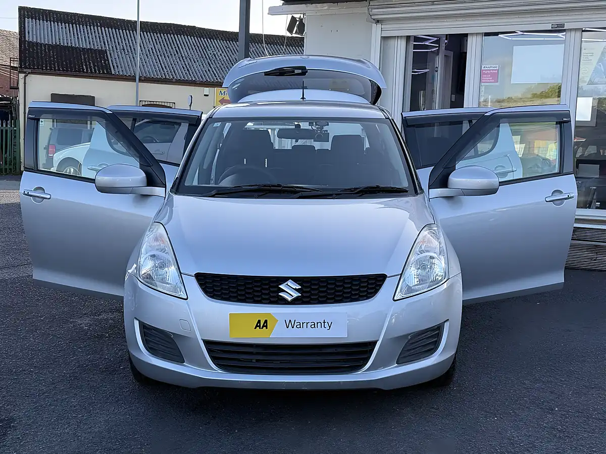 Used 2013 Suzuki Swift SZ4 Silver - Interior and Exterior details 11