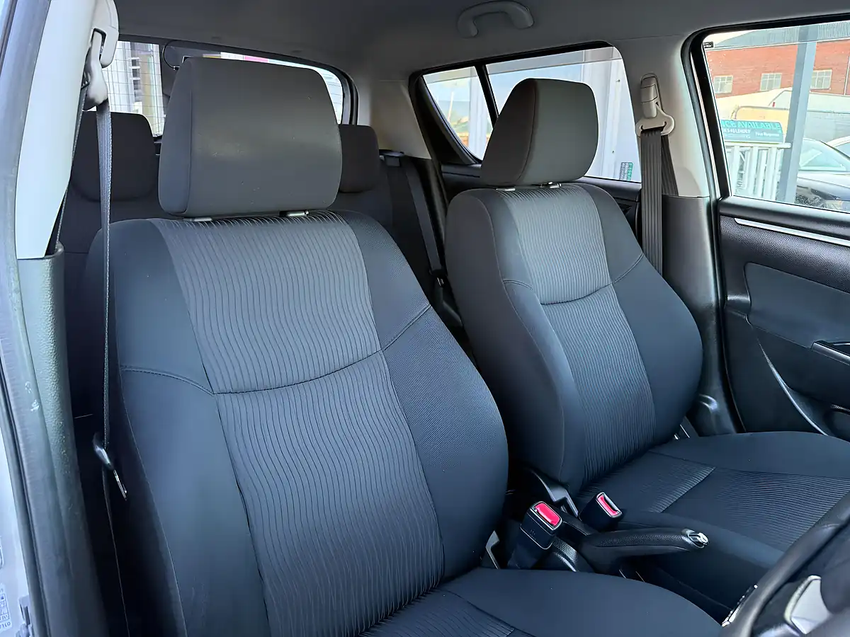 Used 2013 Suzuki Swift SZ4 Silver - Interior and Exterior details 12