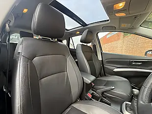Used 2013 Suzuki Sx4 S-Cross SZ5 White - Interior and Exterior details 10