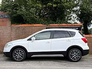 Used 2013 Suzuki Sx4 S-Cross SZ5 White - Interior and Exterior details 4
