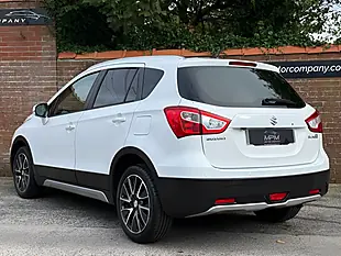 Used 2013 Suzuki Sx4 S-Cross SZ5 White - Interior and Exterior details 6
