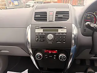 Used 2013 Suzuki SX4 SZ5 4Grip Silver - Interior and Exterior details 20
