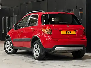 Used 2013 Suzuki SX4 SZ5 Red - Interior and Exterior details 5