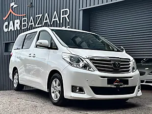 Used 2013 Toyota Alphard 240X Welcab White - Interior and Exterior details 10