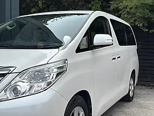 Used 2013 Toyota Alphard 240X Welcab White - Interior and Exterior details 11