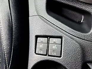 Used 2013 Toyota Auris Excel Touring Sports Blue - Interior and Exterior details 12