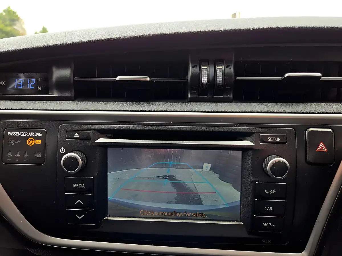 Used 2013 Toyota Auris Excel Touring Sports Blue - Interior and Exterior details 16