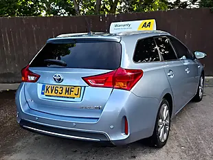 Used 2013 Toyota Auris Excel Touring Sports Blue - Interior and Exterior details 8