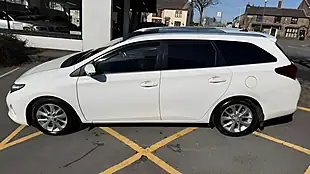 Used 2013 Toyota Auris Excel Touring Sports White - Interior and Exterior details 15