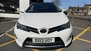 Used 2013 Toyota Auris Excel Touring Sports White - Interior and Exterior details 2