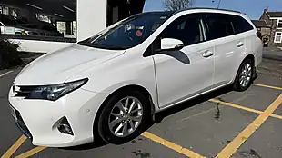 Used 2013 Toyota Auris Excel Touring Sports White - Interior and Exterior details 3