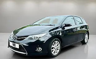 Used 2013 Toyota Auris Icon Black - Interior and Exterior details 2