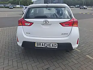 Used 2013 Toyota Auris Icon Pure White - Interior and Exterior details 9