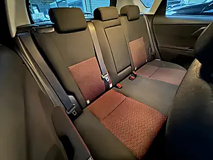 Used 2013 Toyota Auris Sport Aspen Grey - Interior and Exterior details 11