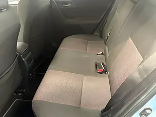 Used 2013 Toyota Auris Sport Blue - Interior and Exterior details 16
