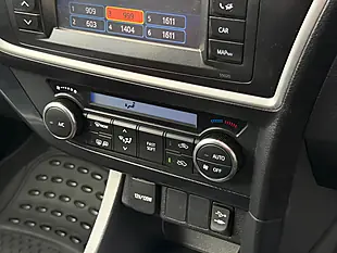 Used 2013 Toyota Auris Sport Grey - Interior and Exterior details 19