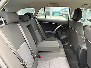 Used 2013 Toyota Avensis Active Tourer Black - Interior and Exterior details 13