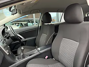 Used 2013 Toyota Avensis Active Tourer Black - Interior and Exterior details 18