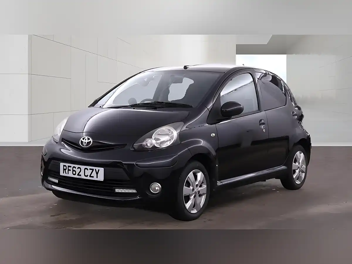 Used 2013 Toyota Aygo Fire Black - Front View