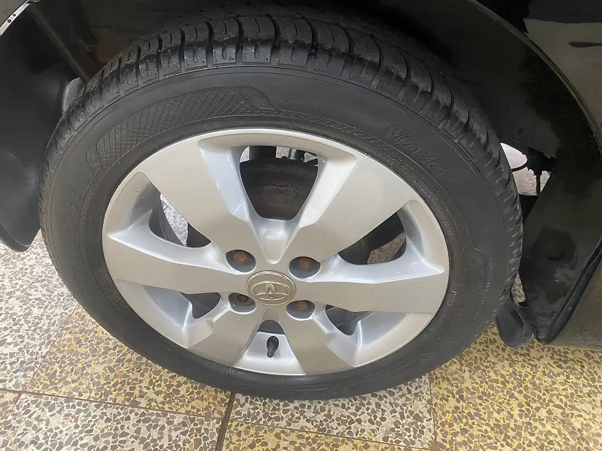 Used 2013 Toyota Aygo Fire Black - Interior and Exterior details 8