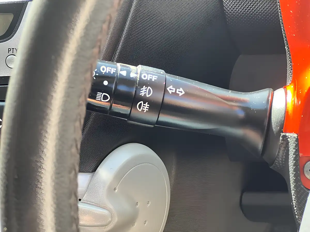 Used 2013 Toyota Aygo Fire Orange - Interior and Exterior details 12