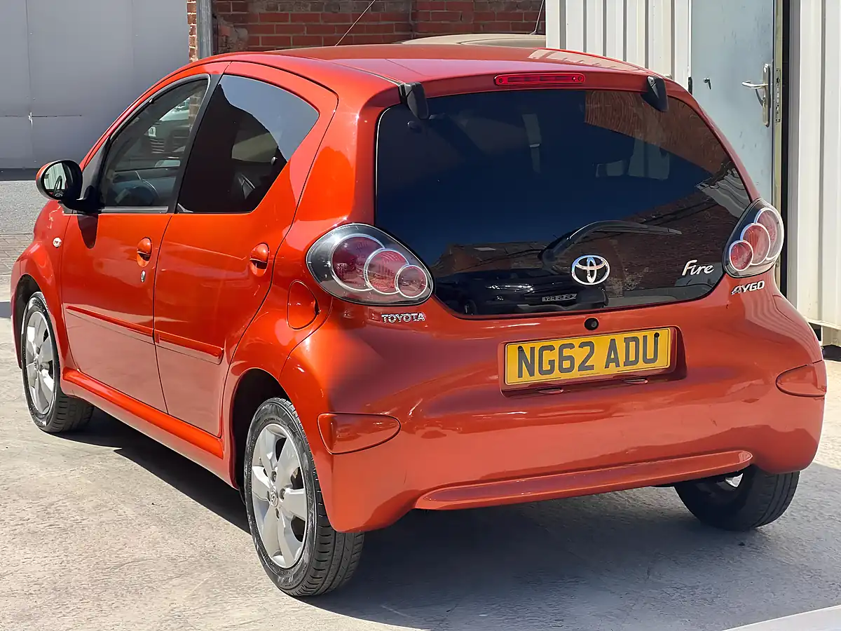 Used 2013 Toyota Aygo Fire Orange - Interior and Exterior details 3