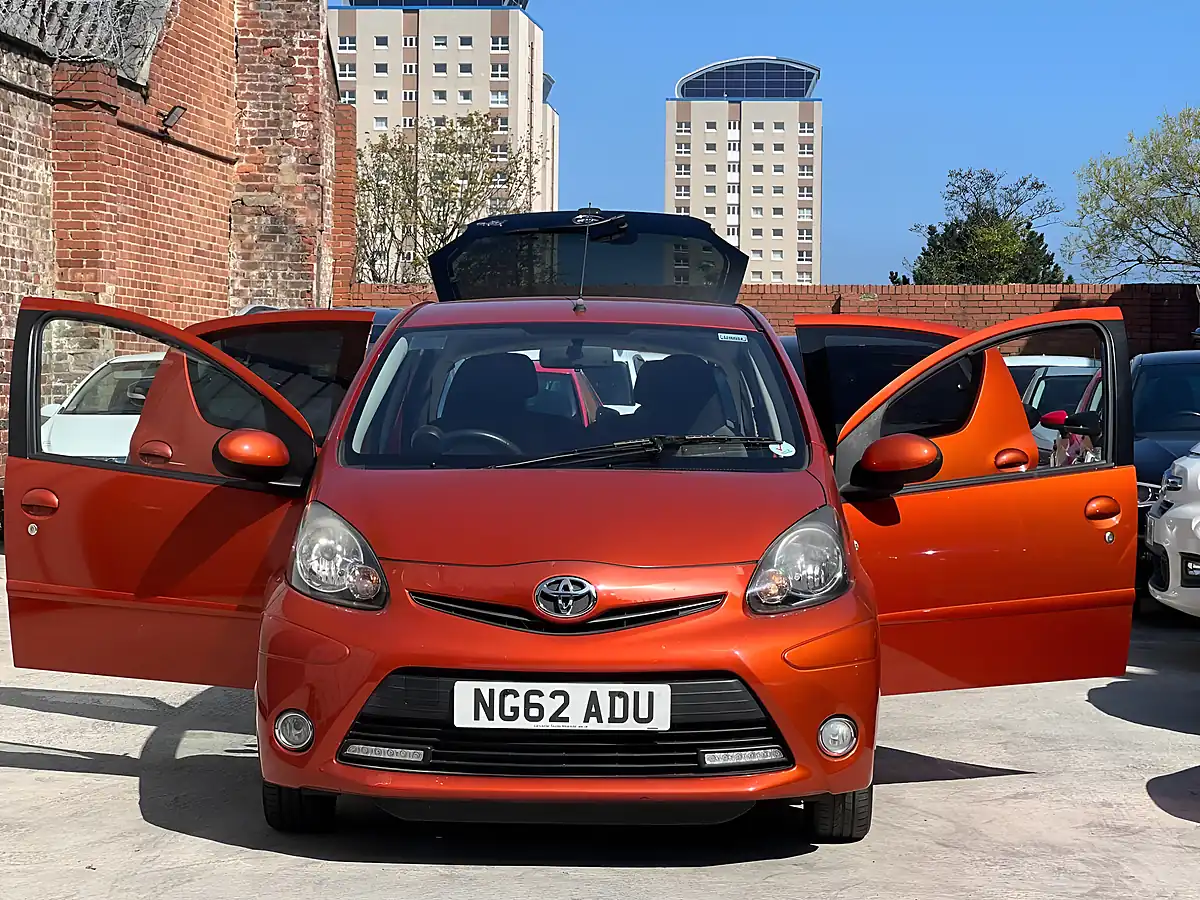 Used 2013 Toyota Aygo Fire Orange - Interior and Exterior details 5
