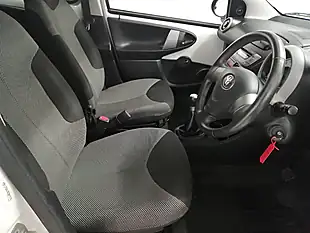 Used 2013 Toyota Aygo Hatchback White - Interior and Exterior details 8