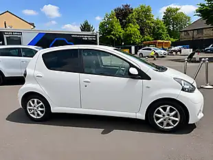 Used 2013 Toyota Aygo - Interior and Exterior details 11